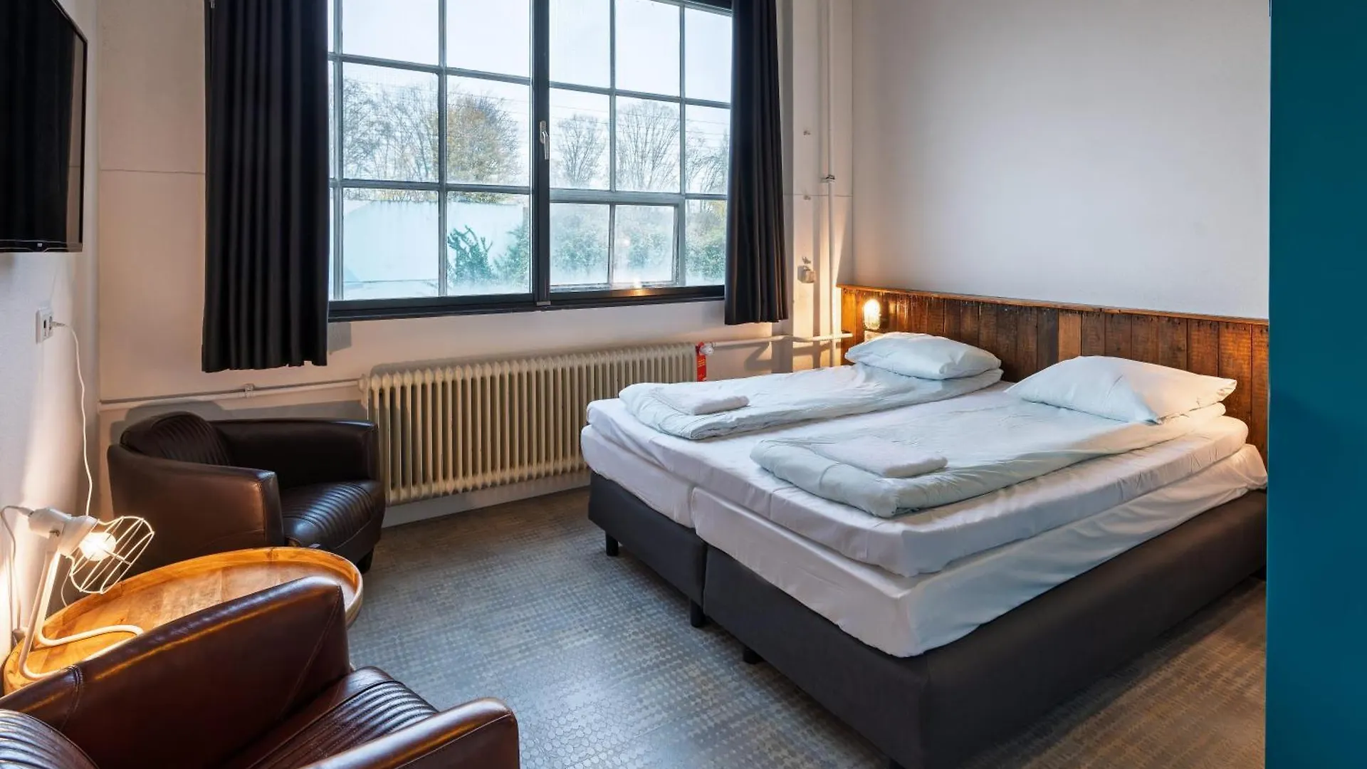 Stayokay Hostel Eindhoven - Blue Collar Netherlands